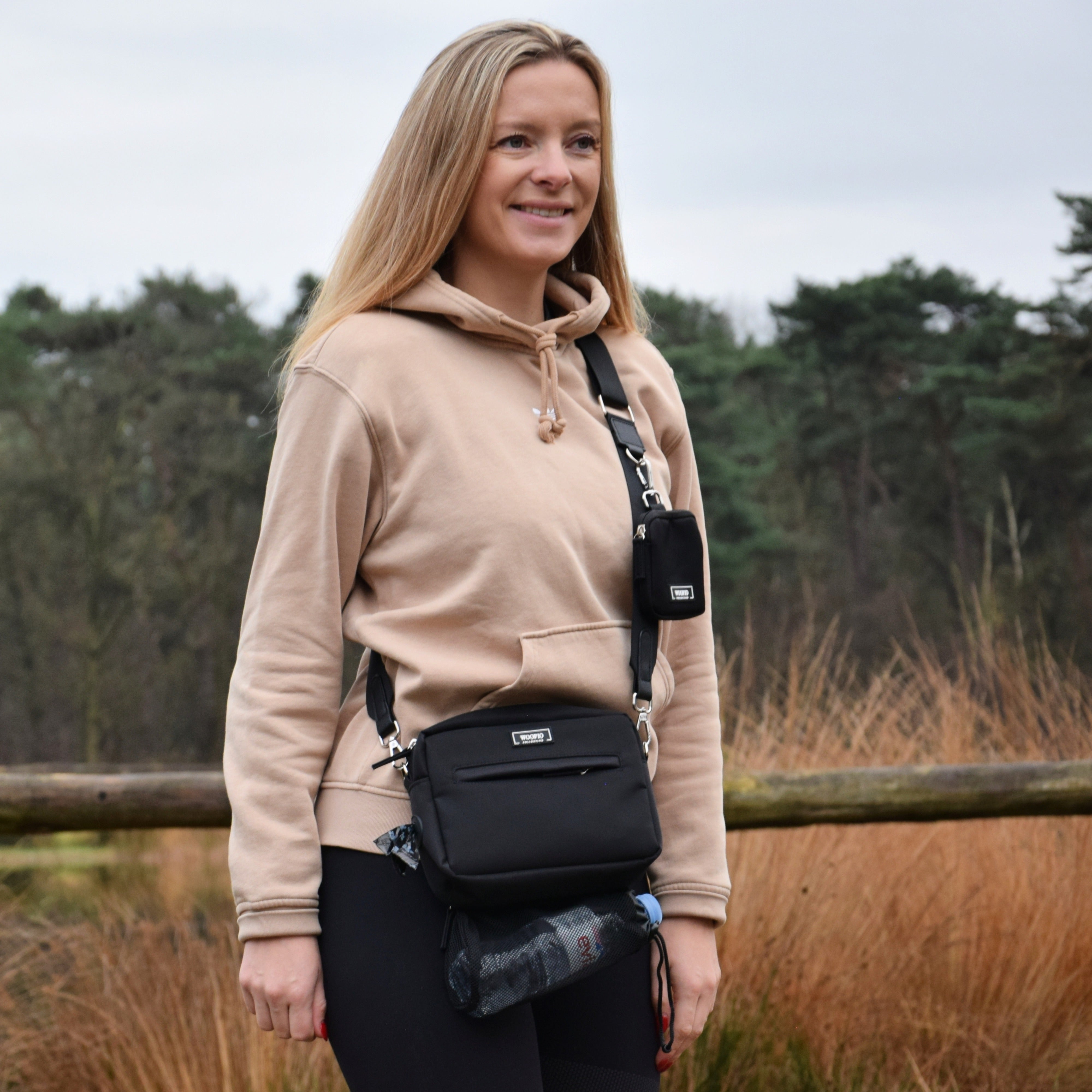 Dog Walking Bag - Black Comfort